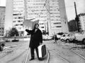 Immigrato sardo davanti al grattacielo Pirelli, Milano, 1968