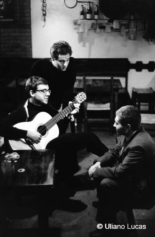Cochi e Renato e Bruno Lauzi al Cab64, in via De Amicis, Milano, 1964 c.