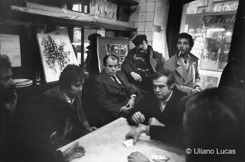 Il pittore Angelo Verga al bar Giamaica, Milano, 1966 c.