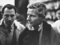 L'artista Enrico Castellani al bar Jamaica, Milano, 1963 c.