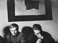 Il pittore Enrico Castellani, Milano 1963 c.
