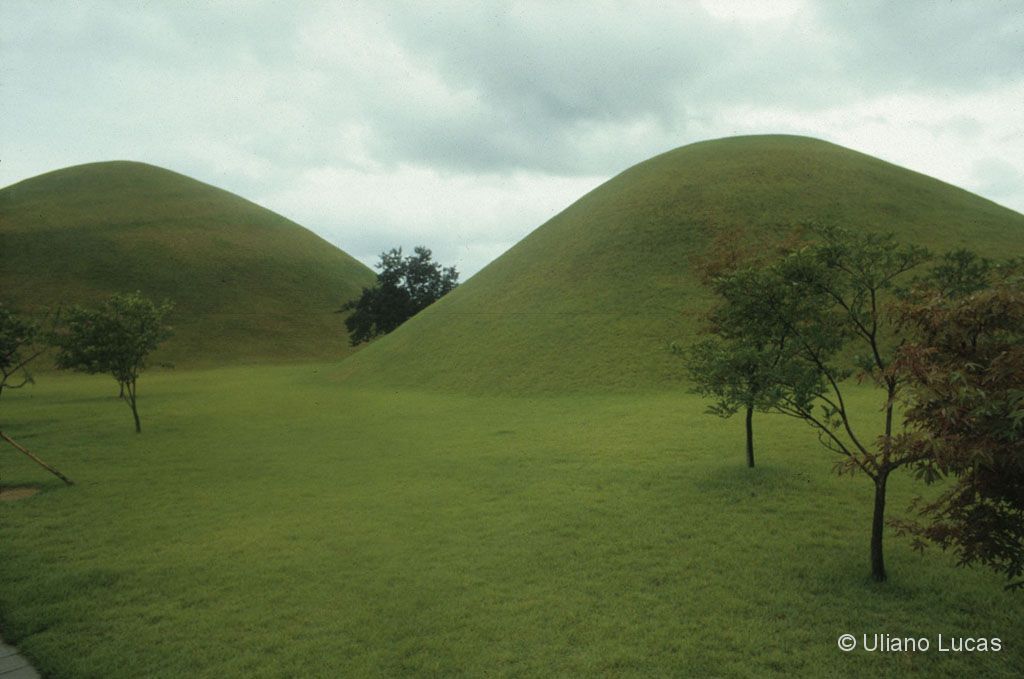 Royal Tombs in Kyohgyu, South Korea, 1985