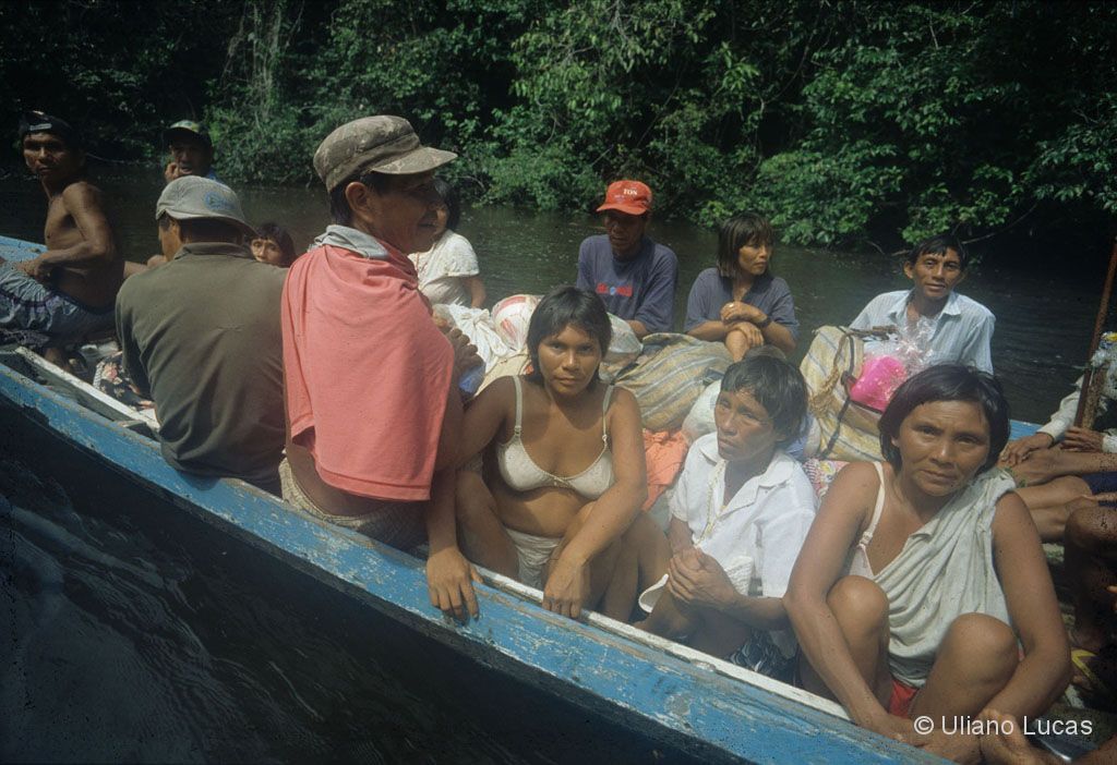 Indios on the Rio Negro returning from Sao Gabriel, Amazon, 1998