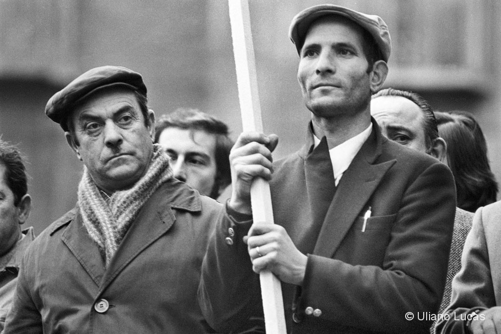 Workers march in Bovisa neighborhood, Milan, 1969