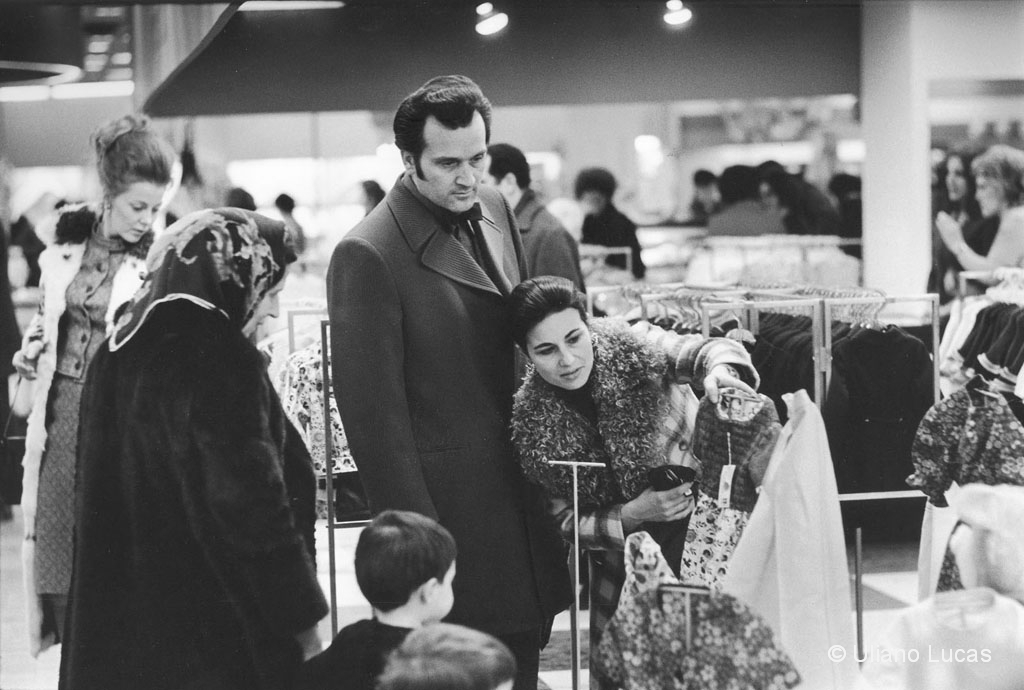 Grandi magazzini "La Rinascente", Milano, 6 marzo 1971