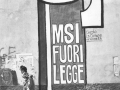 Murales in piazza Vetra, Milano, marzo 1975