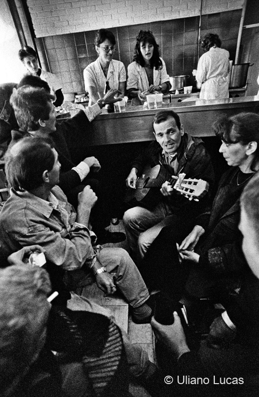 Festa nella redazione del quotidiano "Oslobodenje", Sarajevo, 1993
