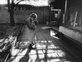 In un ospizio durante un bombardamento, Mostar (Bosnia-Erzegovina), dicembre 1992