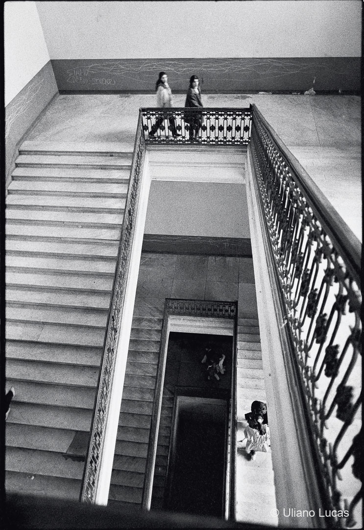 Istituto magistrale nell'ex sede del Tribunale, Taranto, 1994