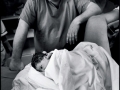 Medico e gestante nella sala parto dell'ospedale di Foggia, 2000