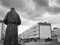 Statua di Padre Pio nel quartiere Enziteto, Bari, 2011