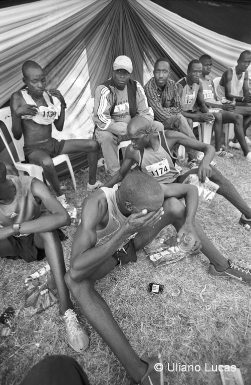 Dopo le gare nel campo sportivo, Eldoret (Kenya), 2015